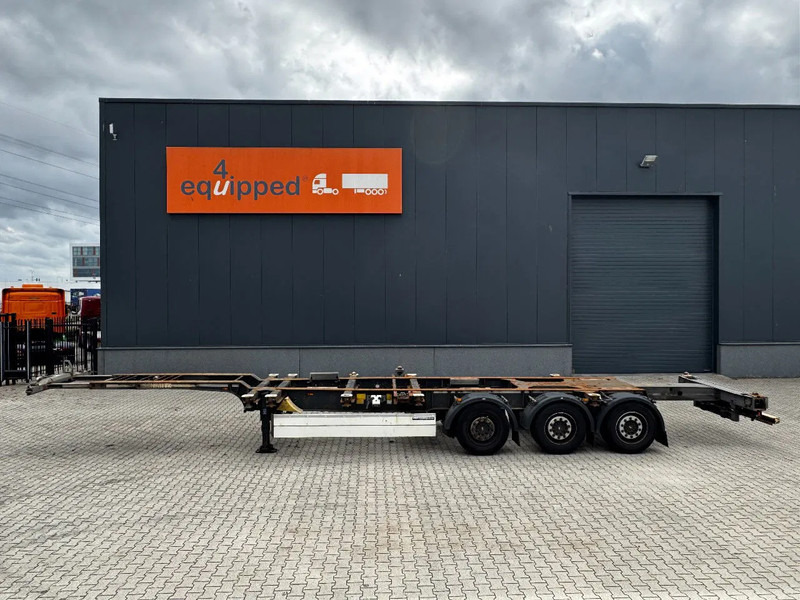 Schmitz Cargobull 45FT HC, Scheibebremsen, vorne + hinten + Stoßstange ausziehbar, NL-Chassis, Liftachse - Konteynır taşıyıcı/ Yedek karoser dorse: fotoğraf 3 Schmitz Cargobull 45FT HC, Scheibebremsen, vorne + hinten + Stoßstange ausziehbar, NL-Chassis, Liftachse - Konteynır taşıyıcı/ Yedek karoser dorse: fotoğraf 3