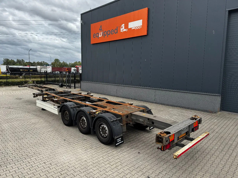 Schmitz Cargobull 45FT HC, Scheibebremsen, vorne + hinten + Stoßstange ausziehbar, NL-Chassis, Liftachse - Konteynır taşıyıcı/ Yedek karoser dorse: fotoğraf 4 Schmitz Cargobull 45FT HC, Scheibebremsen, vorne + hinten + Stoßstange ausziehbar, NL-Chassis, Liftachse - Konteynır taşıyıcı/ Yedek karoser dorse: fotoğraf 4