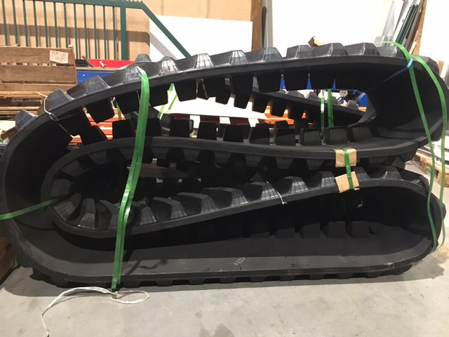 Rubber track for Challenger MT700 25 ", 30" and 36" - Paletler - Tarım araçları: fotoğraf 2 Rubber track for Challenger MT700 25 ", 30" and 36" - Paletler - Tarım araçları: fotoğraf 2