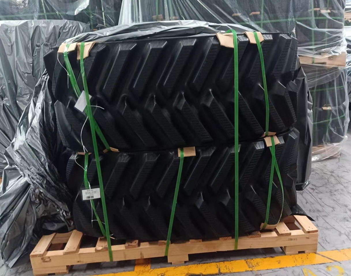 Rubber track for John Deere 8RX front / avant 24" FRONT / AVANT - Paletler - Paletli traktör: fotoğraf 3 Rubber track for John Deere 8RX front / avant 24" FRONT / AVANT - Paletler - Paletli traktör: fotoğraf 3