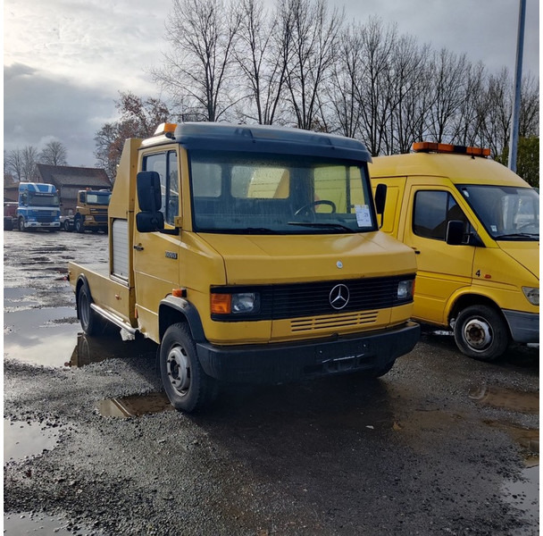 Mercedes-Benz 609 - Araba taşıyıcı kamyon: fotoğraf 4 Mercedes-Benz 609 - Araba taşıyıcı kamyon: fotoğraf 4