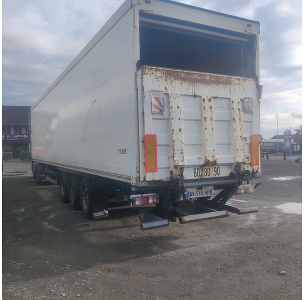 Schmitz Cargobull SKI 24 - Kapalı karoser dorse: fotoğraf 3 Schmitz Cargobull SKI 24 - Kapalı karoser dorse: fotoğraf 3