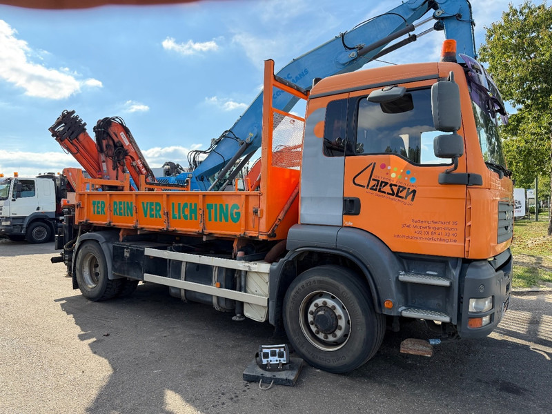 MAN TGA 18.310 4x4 Hydro-drive 2-SEITEN KIPPER + KRAN ATLAS 165 (4x) + RADIO - BE truck - Damperli kamyon, Vinçli kamyon: fotoğraf 2 MAN TGA 18.310 4x4 Hydro-drive 2-SEITEN KIPPER + KRAN ATLAS 165 (4x) + RADIO - BE truck - Damperli kamyon, Vinçli kamyon: fotoğraf 2