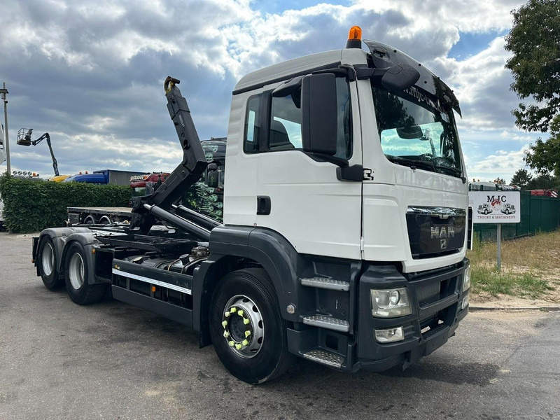 MAN TGS 28.360 6x2 HOOKLIFT 21T HIAB MULTILIFT XR21-S51 - LIFT AXLE - BE TRUCK - Kancalı yükleyici kamyon: fotoğraf 1 MAN TGS 28.360 6x2 HOOKLIFT 21T HIAB MULTILIFT XR21-S51 - LIFT AXLE - BE TRUCK - Kancalı yükleyici kamyon: fotoğraf 1