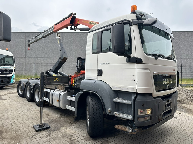 MAN TGS 35.400 8x4 TRIDEM HOOKLIFT T22 + CRANE PALFINGER PK 18001 EH + RADIO - EURO 5 - LIFT/STEERING AXLE - BE TRUCK - Kancalı yükleyici kamyon, Vinçli kamyon: fotoğraf 3 MAN TGS 35.400 8x4 TRIDEM HOOKLIFT T22 + CRANE PALFINGER PK 18001 EH + RADIO - EURO 5 - LIFT/STEERING AXLE - BE TRUCK - Kancalı yükleyici kamyon, Vinçli kamyon: fotoğraf 3