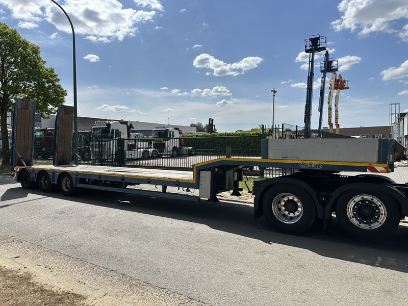 Alçak çerçeveli platform dorse Nooteboom MCO-48-03 60T LOWLOADER / TIEFLADER - 3 STEERING AXLES / 3 LENKACHSEN - RAMPS / RAMPEN - BELG REG.: fotoğraf 6