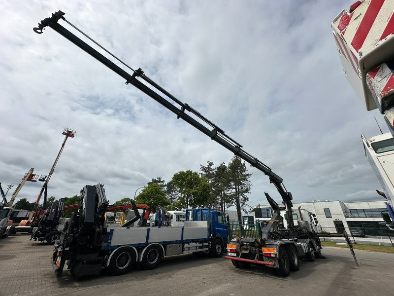 Renault C460 8x4 HOOKLIFT + CRANE HIAB 288 E-6 HIDUO - RADIO - 5/6 F - STEEL SPRING / HUB REDUCTION - Vinçli kamyon: fotoğraf 4 Renault C460 8x4 HOOKLIFT + CRANE HIAB 288 E-6 HIDUO - RADIO - 5/6 F - STEEL SPRING / HUB REDUCTION - Vinçli kamyon: fotoğraf 4