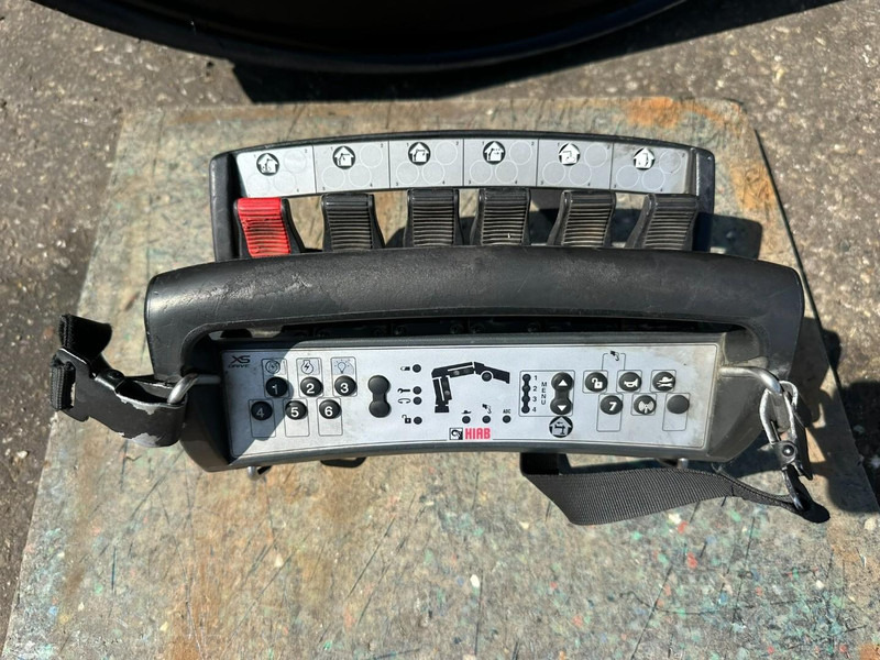 Tenteli kamyon, Vinçli kamyon Scania P410 8x4 TRIDEM PRITSCHE PLANE + KRAN HIAB 244 EP-4 HIDUO - RETARDER - LIFT + STEERING AXLE - *327.000km* - RADIO: fotoğraf 9