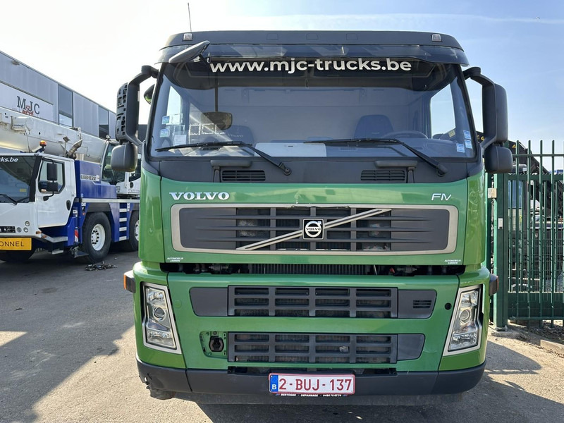 Volvo FM 340 8x2 CHASSIS (7m35) - LIFT+STEERING AXLE - MANUAL GEARBOX - EURO 3 - TÜV 05/2025 - BE TRUCK - Şasi kamyon: fotoğraf 3 Volvo FM 340 8x2 CHASSIS (7m35) - LIFT+STEERING AXLE - MANUAL GEARBOX - EURO 3 - TÜV 05/2025 - BE TRUCK - Şasi kamyon: fotoğraf 3