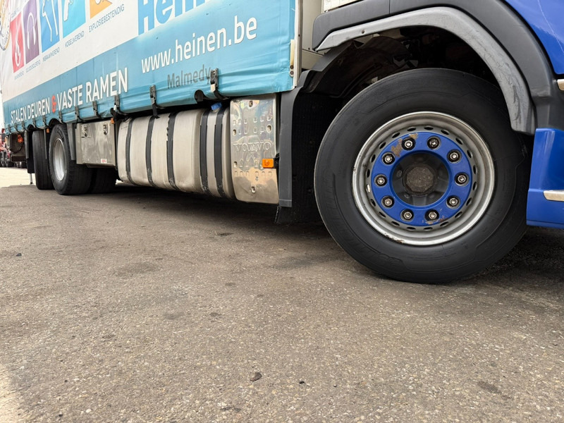 Tenteli kamyon Volvo FM 370 6x2 BOX 8m15 - LIFT + STEERING AXLE - EURO 5 - I SHIFT - 26T - TÜV 06/2026 - VERY NICE CONDITION -  BE TRUCK: fotoğraf 9 Tenteli kamyon Volvo FM 370 6x2 BOX 8m15 - LIFT + STEERING AXLE - EURO 5 - I SHIFT - 26T - TÜV 06/2026 - VERY NICE CONDITION -  BE TRUCK: fotoğraf 9