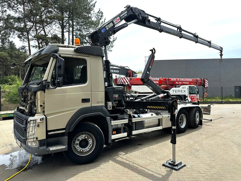 Volvo FM 370 6x2 HOOKLIFT 21T + CRANE HIAB 144 E-4 HIDUO - ENGINE / GEARBOX OK - CHASSIS OK - RUNNING + DRIVING - BE TRUCK - Kancalı yükleyici kamyon, Vinçli kamyon: fotoğraf 2 Volvo FM 370 6x2 HOOKLIFT 21T + CRANE HIAB 144 E-4 HIDUO - ENGINE / GEARBOX OK - CHASSIS OK - RUNNING + DRIVING - BE TRUCK - Kancalı yükleyici kamyon, Vinçli kamyon: fotoğraf 2