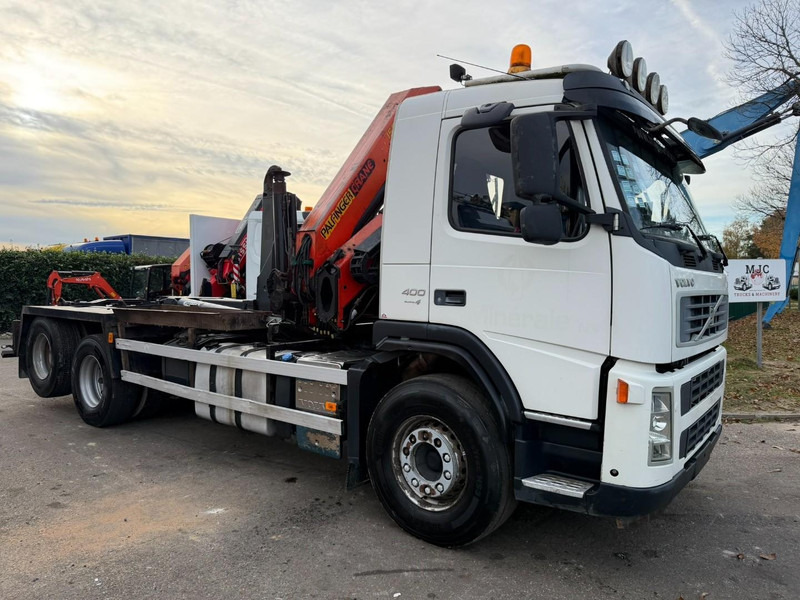 Volvo FM 400 6x2 HOOKLIFT + CRANE PALFINGER PK 15500 B (2x) - 5/6 F - MANUAL - EURO 4 - BE TRUCK - Kancalı yükleyici kamyon, Vinçli kamyon: fotoğraf 3 Volvo FM 400 6x2 HOOKLIFT + CRANE PALFINGER PK 15500 B (2x) - 5/6 F - MANUAL - EURO 4 - BE TRUCK - Kancalı yükleyici kamyon, Vinçli kamyon: fotoğraf 3