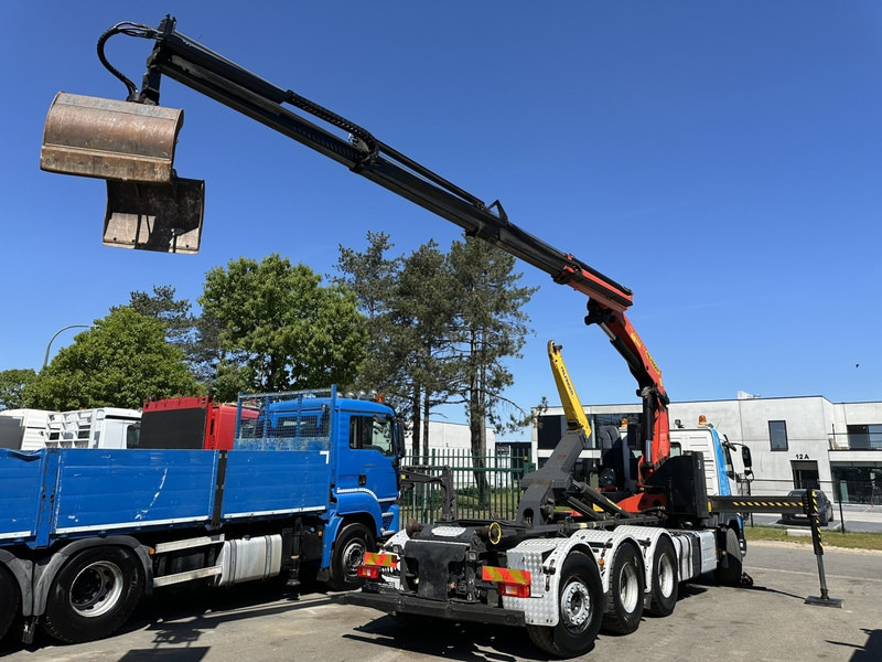 Volvo FMX 460 8x4 TRIDEM HOOKLIFT + CRANE PK 23002 SH + GRABBER / ROTATOR - EURO 6 - LIFT + STEERING AXLE - *374.000km* - EXT BUMPER - Kancalı yükleyici kamyon, Vinçli kamyon: fotoğraf 5 Volvo FMX 460 8x4 TRIDEM HOOKLIFT + CRANE PK 23002 SH + GRABBER / ROTATOR - EURO 6 - LIFT + STEERING AXLE - *374.000km* - EXT BUMPER - Kancalı yükleyici kamyon, Vinçli kamyon: fotoğraf 5