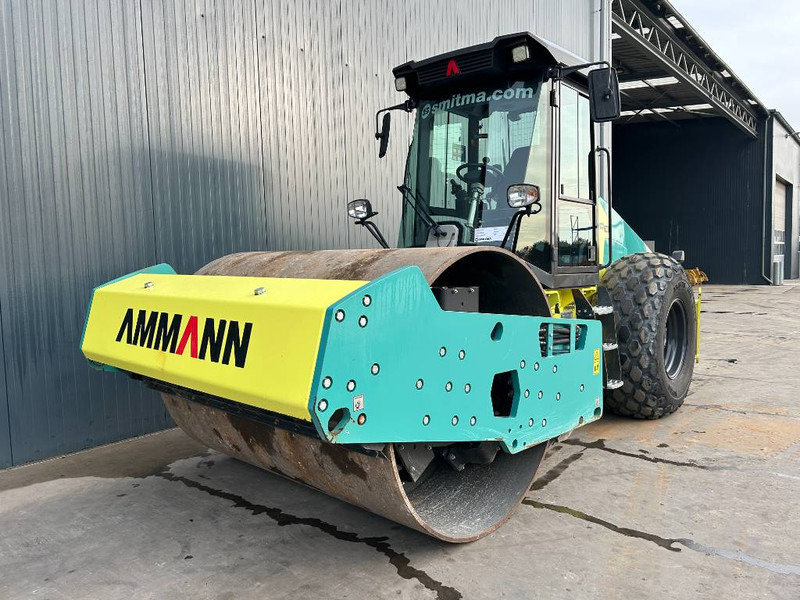 Ammann ARS130 HX - Silindir makinesi: fotoğraf 1 Ammann ARS130 HX - Silindir makinesi: fotoğraf 1