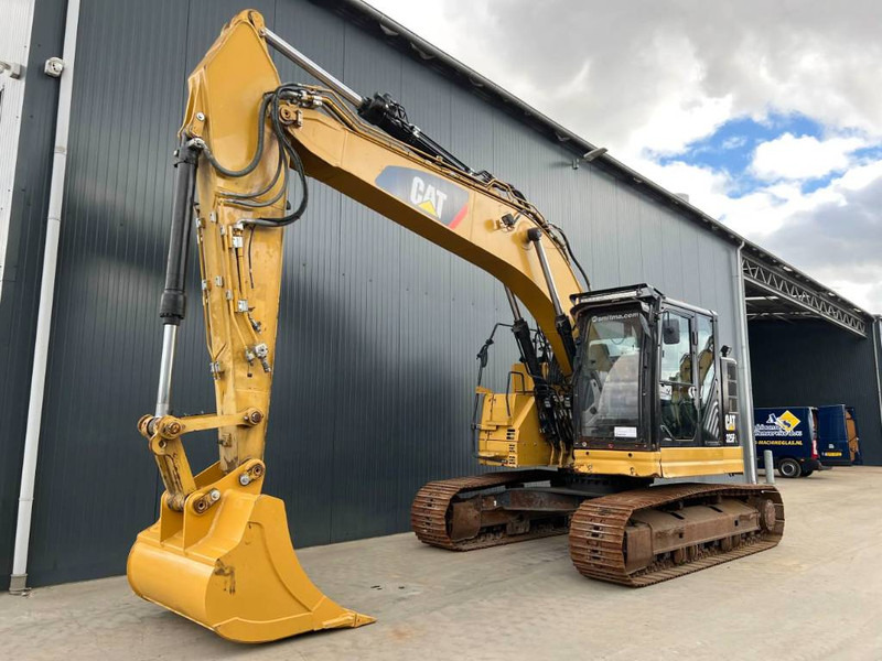 Cat 325F LCR - Paletli ekskavatör: fotoğraf 1 Cat 325F LCR - Paletli ekskavatör: fotoğraf 1