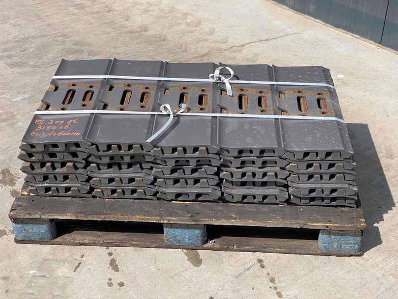 Hitachi EX270 / EX300 / EX310 Shoes/Pads - Çerçeve/ Şasi - İş makinaları: fotoğraf 4 Hitachi EX270 / EX300 / EX310 Shoes/Pads - Çerçeve/ Şasi - İş makinaları: fotoğraf 4