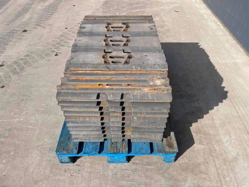 Hyundai R210 / R215 / R220 / R235 / R250 / R260 - Çerçeve/ Şasi - İş makinaları: fotoğraf 3 Hyundai R210 / R215 / R220 / R235 / R250 / R260 - Çerçeve/ Şasi - İş makinaları: fotoğraf 3