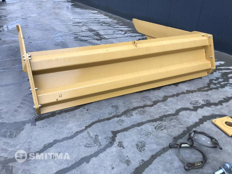 Volvo A25D - Hidrolik kapak - İş makinaları: fotoğraf 5 Volvo A25D - Hidrolik kapak - İş makinaları: fotoğraf 5
