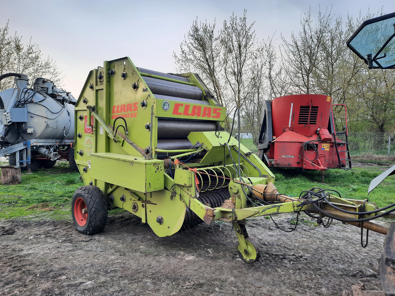 CLAAS ROLLANT 62 - Silindirik balya makinesi: fotoğraf 2 CLAAS ROLLANT 62 - Silindirik balya makinesi: fotoğraf 2