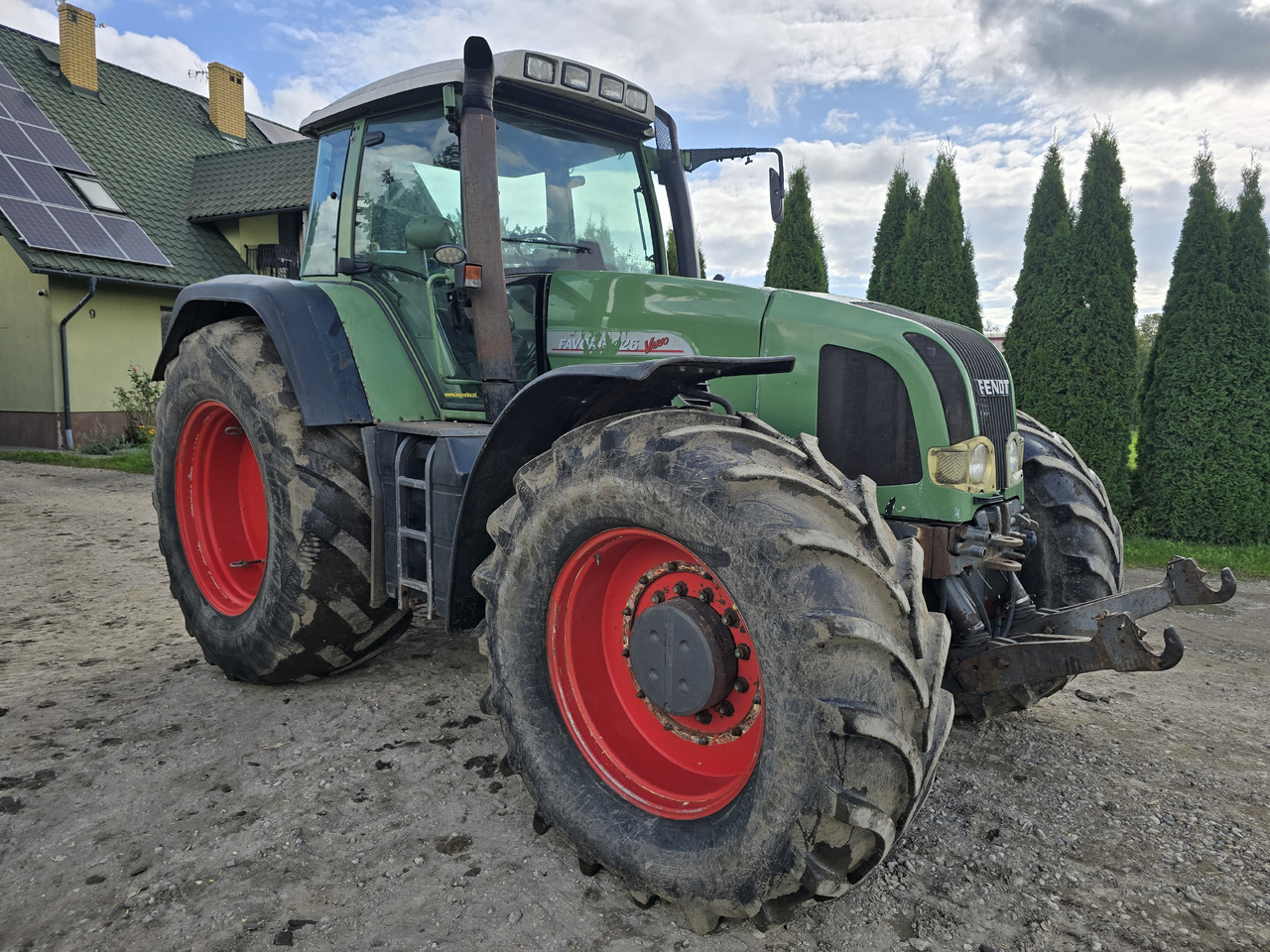 FENDT Favorit 926 VARIO - Traktör: fotoğraf 1 FENDT Favorit 926 VARIO - Traktör: fotoğraf 1