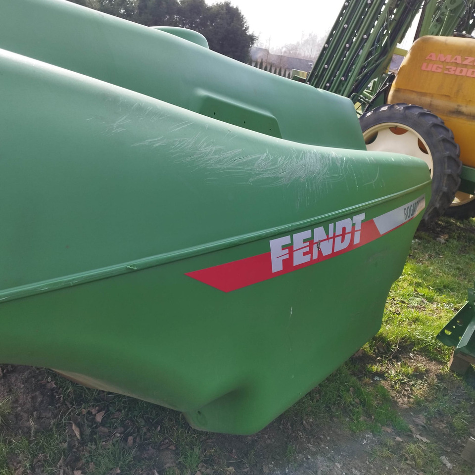 Fendt Rogator - Ilaçlama makinesi: fotoğraf 1 Fendt Rogator - Ilaçlama makinesi: fotoğraf 1