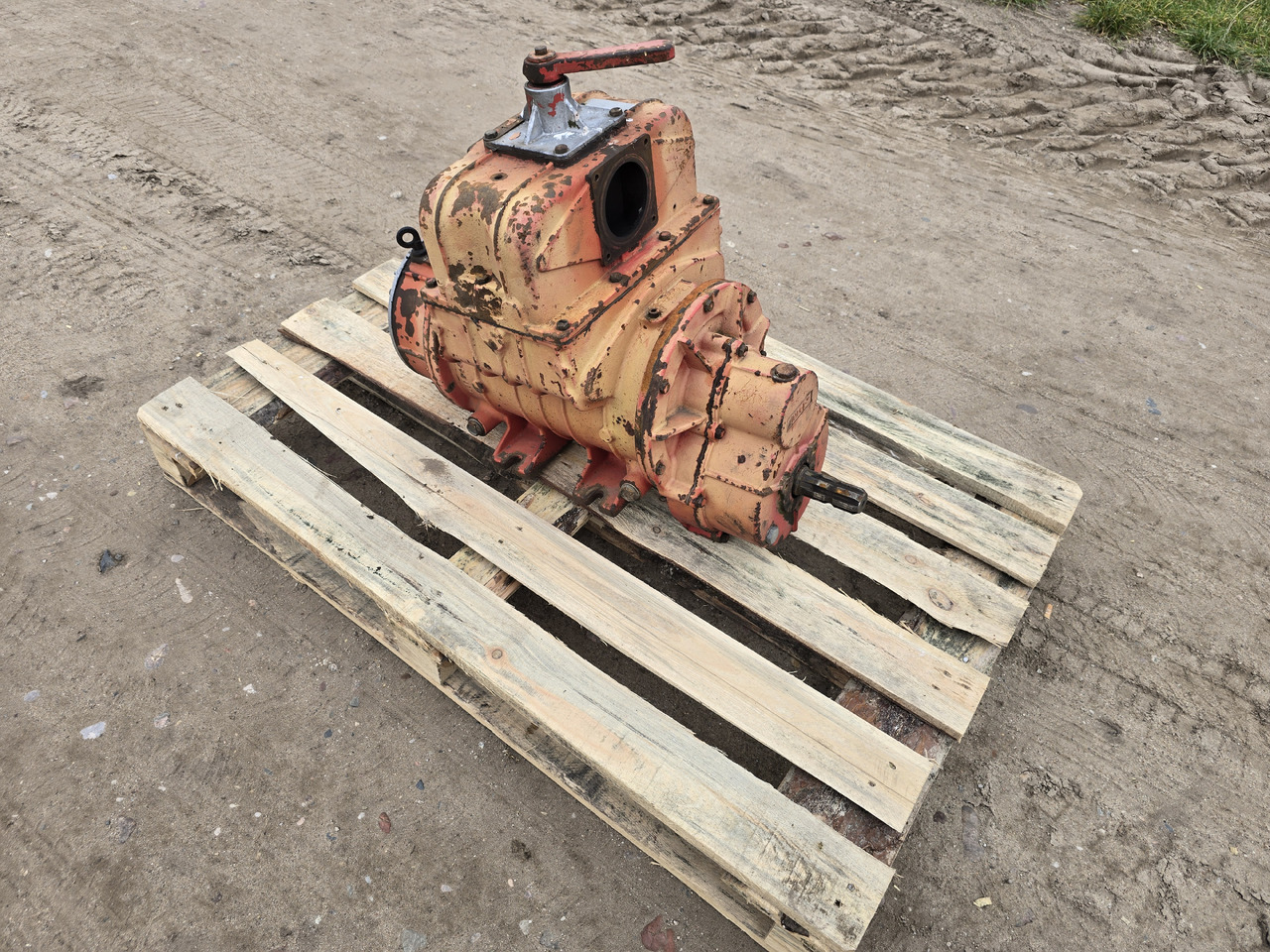 JUROP PNE 102 M (A 60 M) - Sıvı gübre tankeri: fotoğraf 1 JUROP PNE 102 M (A 60 M) - Sıvı gübre tankeri: fotoğraf 1