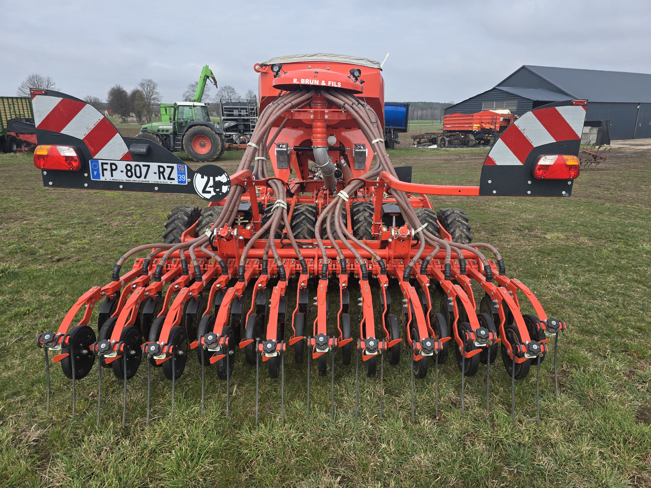 KUHN ESPRO 3000 VFB - Kombine ekim makinesi: fotoğraf 5 KUHN ESPRO 3000 VFB - Kombine ekim makinesi: fotoğraf 5