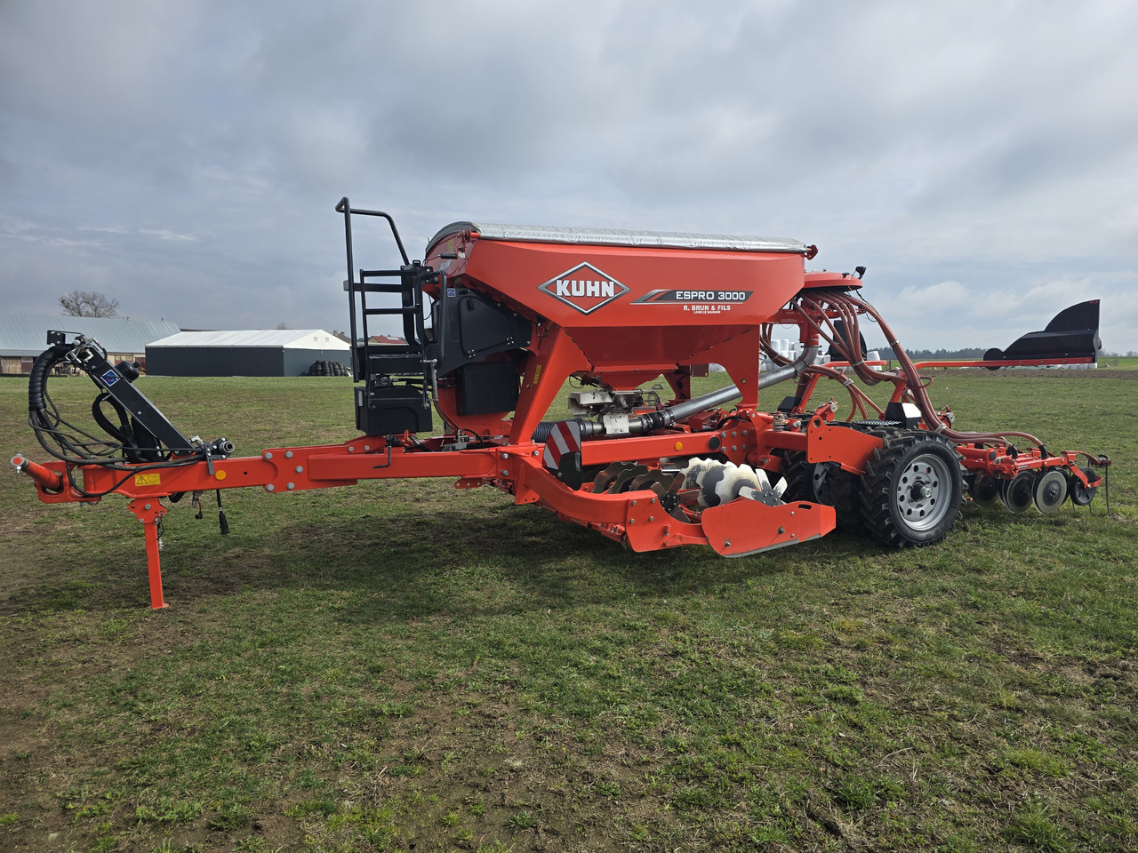 KUHN ESPRO 3000 VFB - Kombine ekim makinesi: fotoğraf 1 KUHN ESPRO 3000 VFB - Kombine ekim makinesi: fotoğraf 1