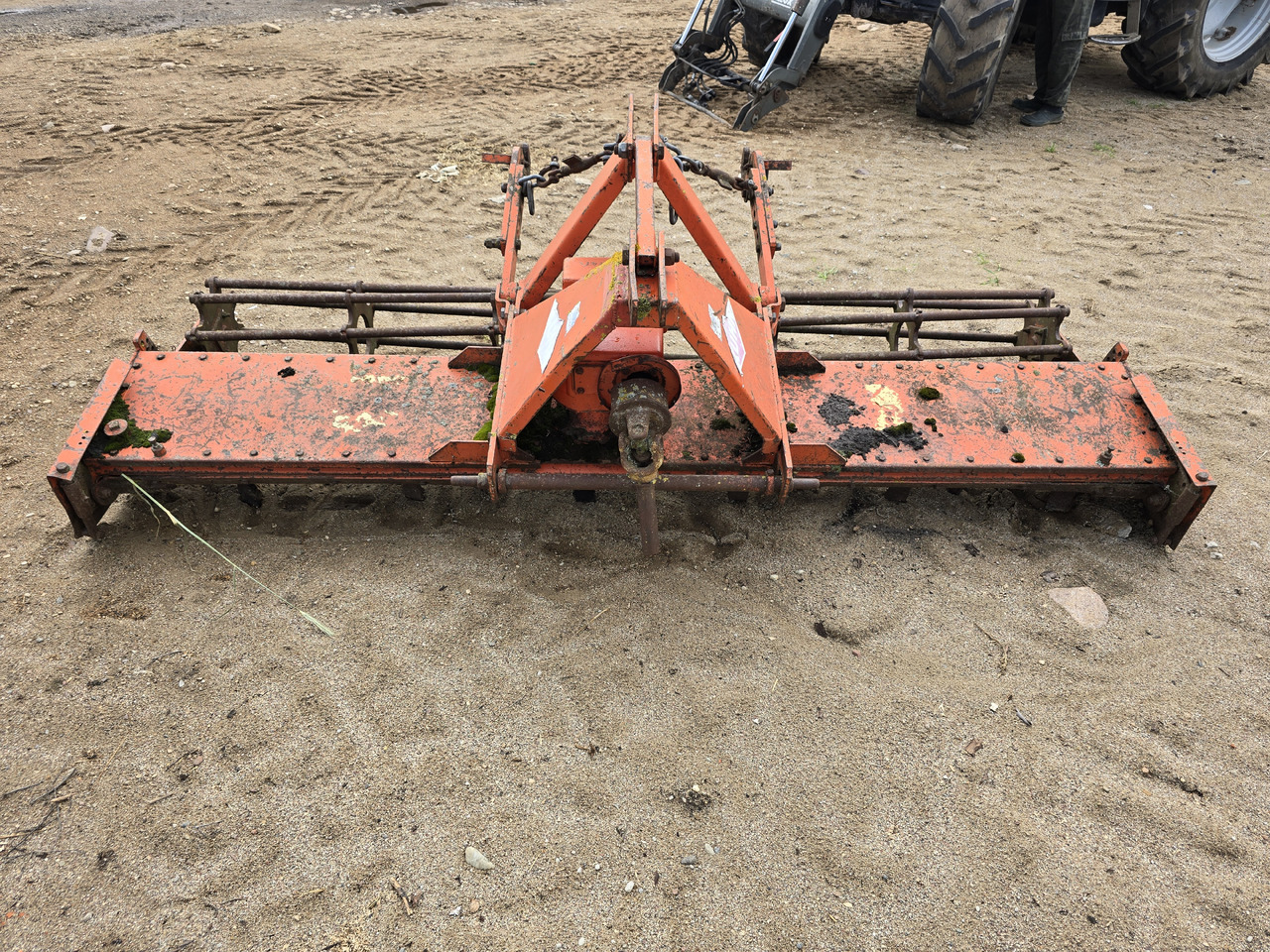 KUHN HR - Tırmık: fotoğraf 3 KUHN HR - Tırmık: fotoğraf 3