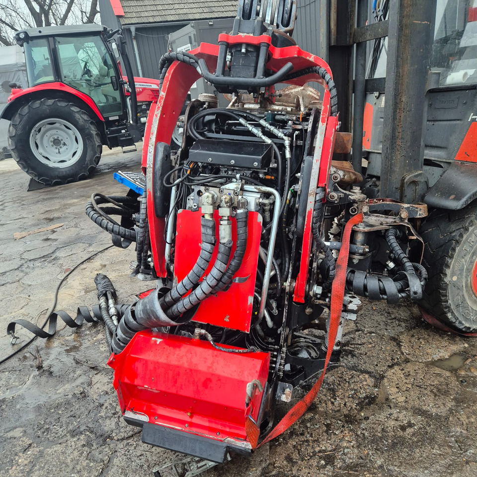 Komatsu C144 - Ağaç kesme makinası: fotoğraf 2 Komatsu C144 - Ağaç kesme makinası: fotoğraf 2