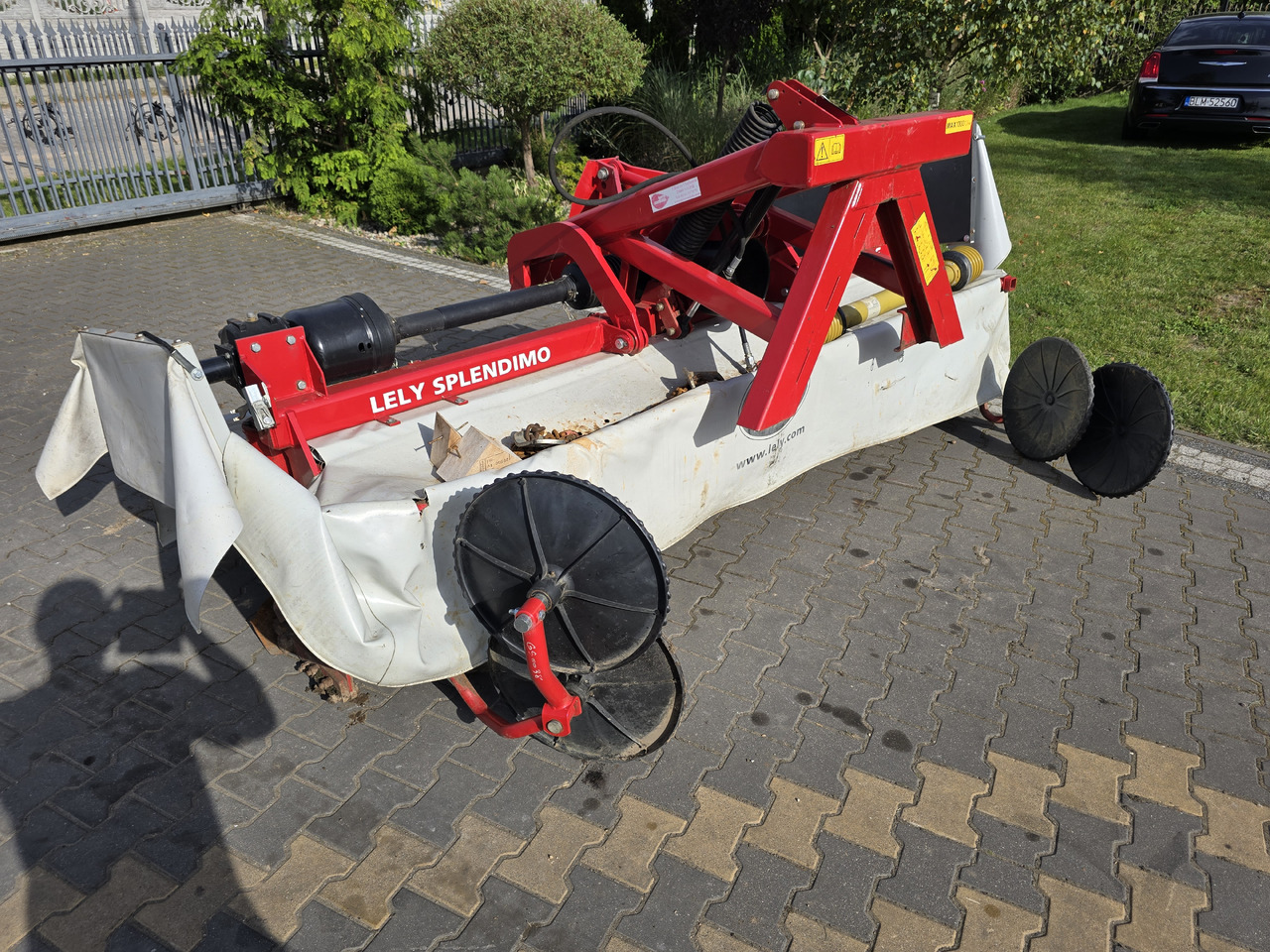 LELY Splendimo 320 F - Çayır biçme makinesi: fotoğraf 2 LELY Splendimo 320 F - Çayır biçme makinesi: fotoğraf 2