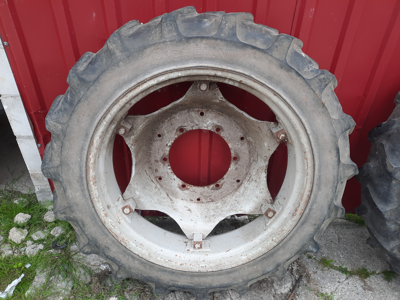 MICHELIN BIB X 9.5 R32 - Komple tekerlek - Tarım araçları: fotoğraf 3 MICHELIN BIB X 9.5 R32 - Komple tekerlek - Tarım araçları: fotoğraf 3