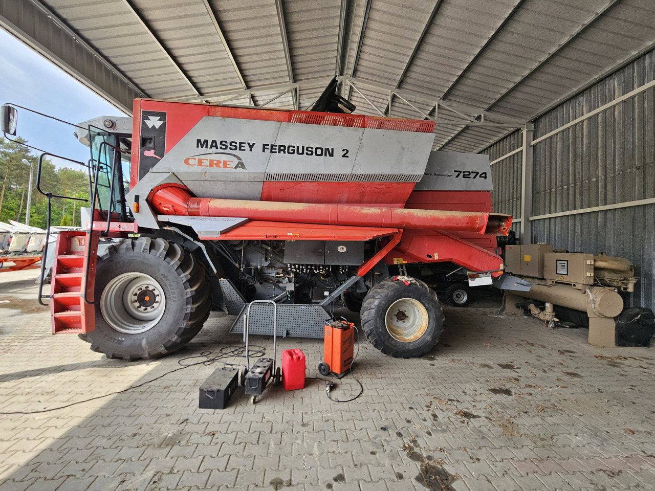 Massey Ferguson Cerea - Biçerdöver: fotoğraf 3 Massey Ferguson Cerea - Biçerdöver: fotoğraf 3