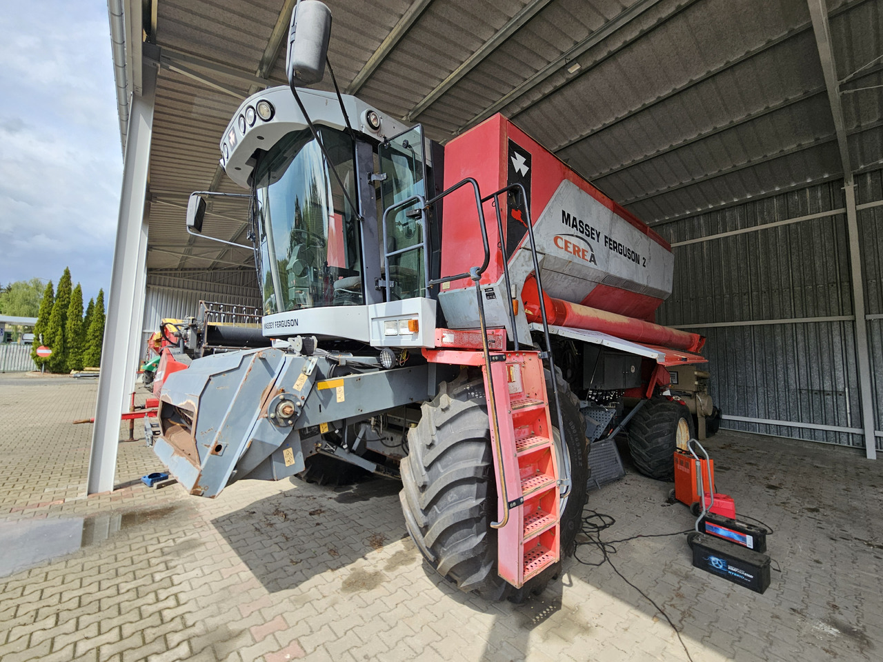 Biçerdöver Massey Ferguson Cerea: fotoğraf 1