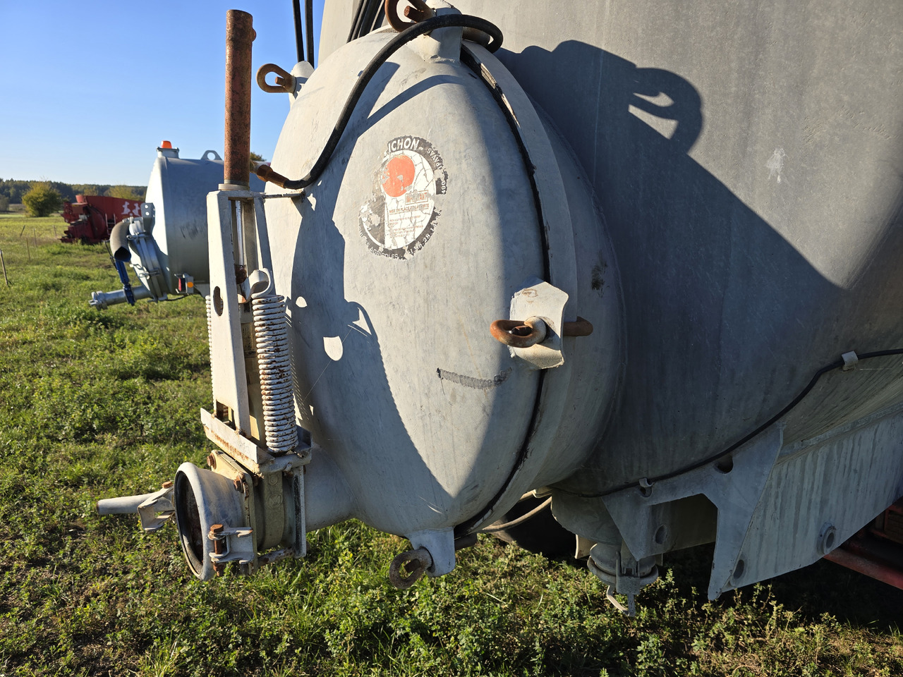 PICHON S.A. TL15 - Sıvı gübre tankeri: fotoğraf 2 PICHON S.A. TL15 - Sıvı gübre tankeri: fotoğraf 2