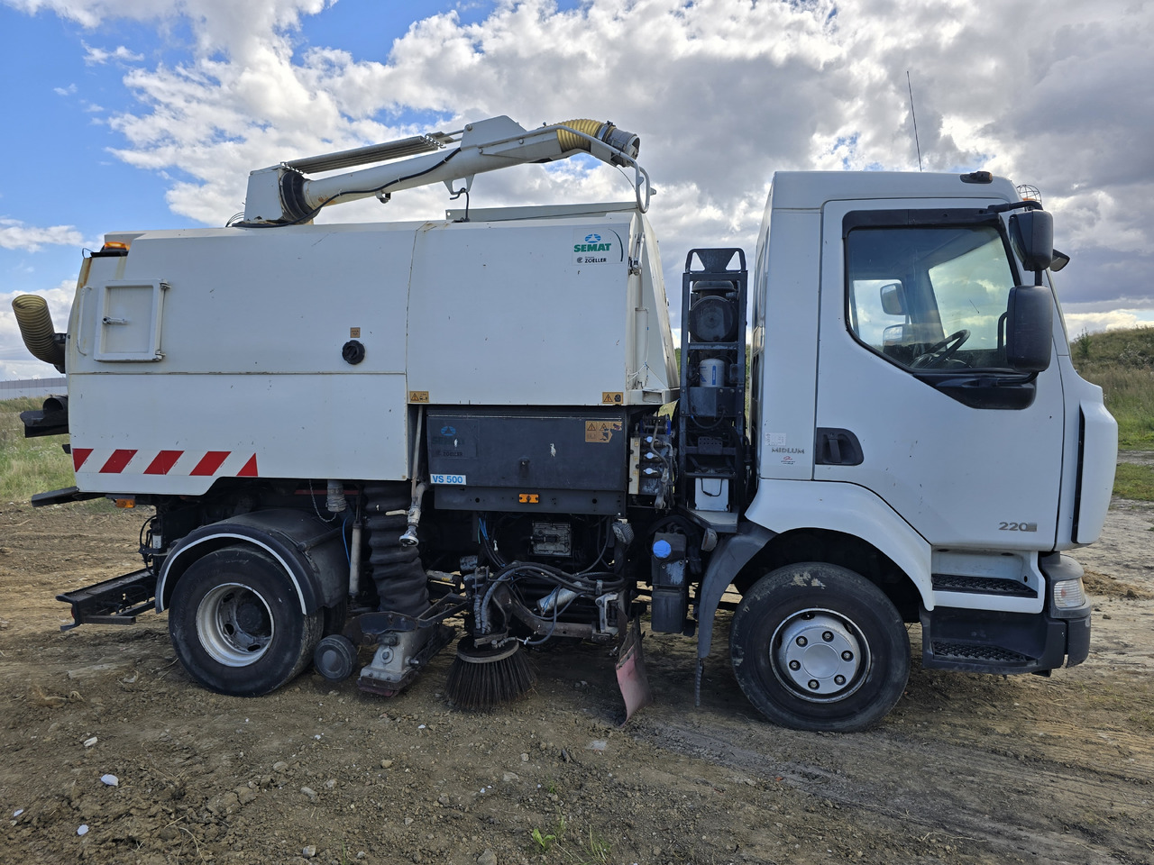 RENAULT Midlum - Yol süpürme aracı: fotoğraf 3 RENAULT Midlum - Yol süpürme aracı: fotoğraf 3