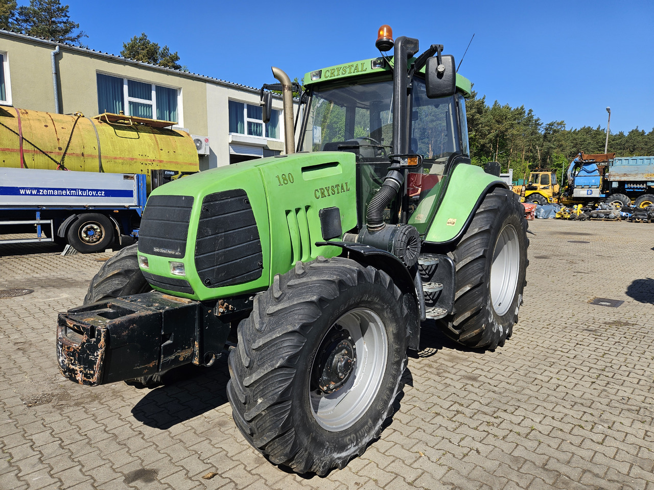 Traktör Ursus Crystal 180: fotoğraf 1