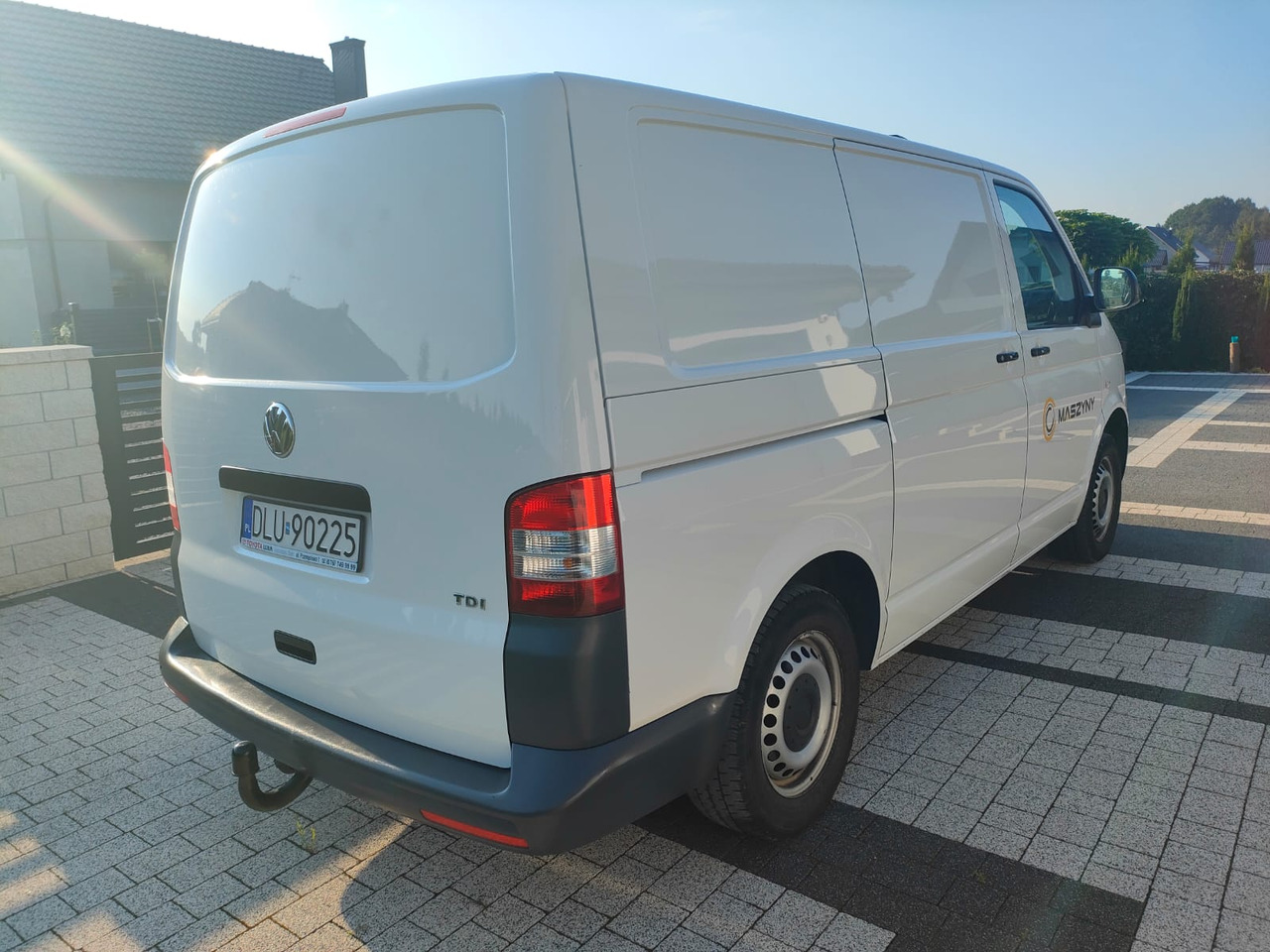 Volkswagen Transporter T 5.1 - Binek araba: fotoğraf 1 Volkswagen Transporter T 5.1 - Binek araba: fotoğraf 1
