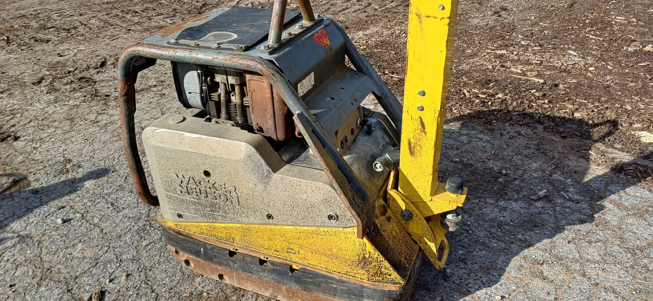WACKER NEUSON DPU 6555 - Kompaktör: fotoğraf 1 WACKER NEUSON DPU 6555 - Kompaktör: fotoğraf 1