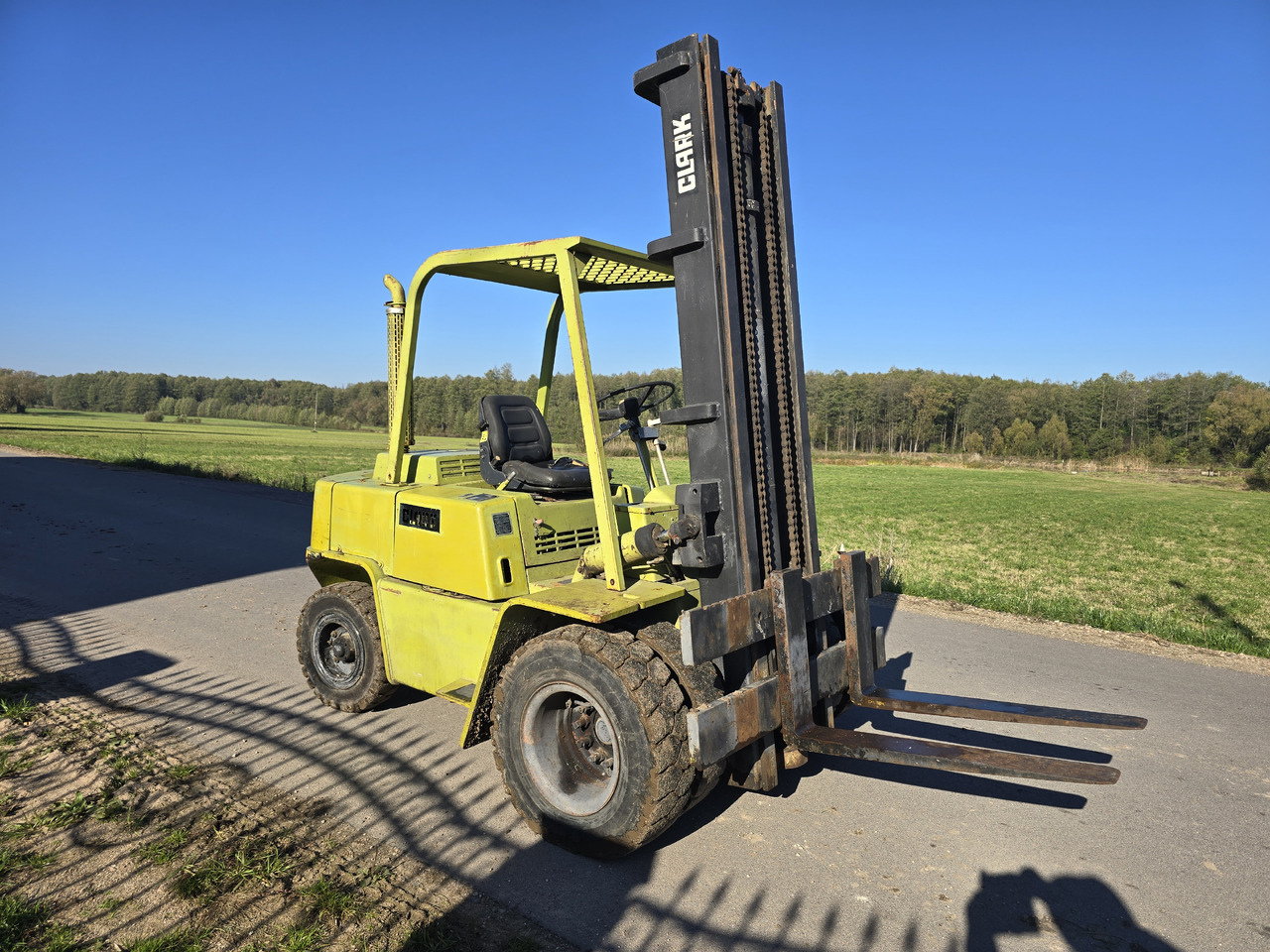 Clark C500 Y70D - Dizel forklift: fotoğraf 1 Clark C500 Y70D - Dizel forklift: fotoğraf 1