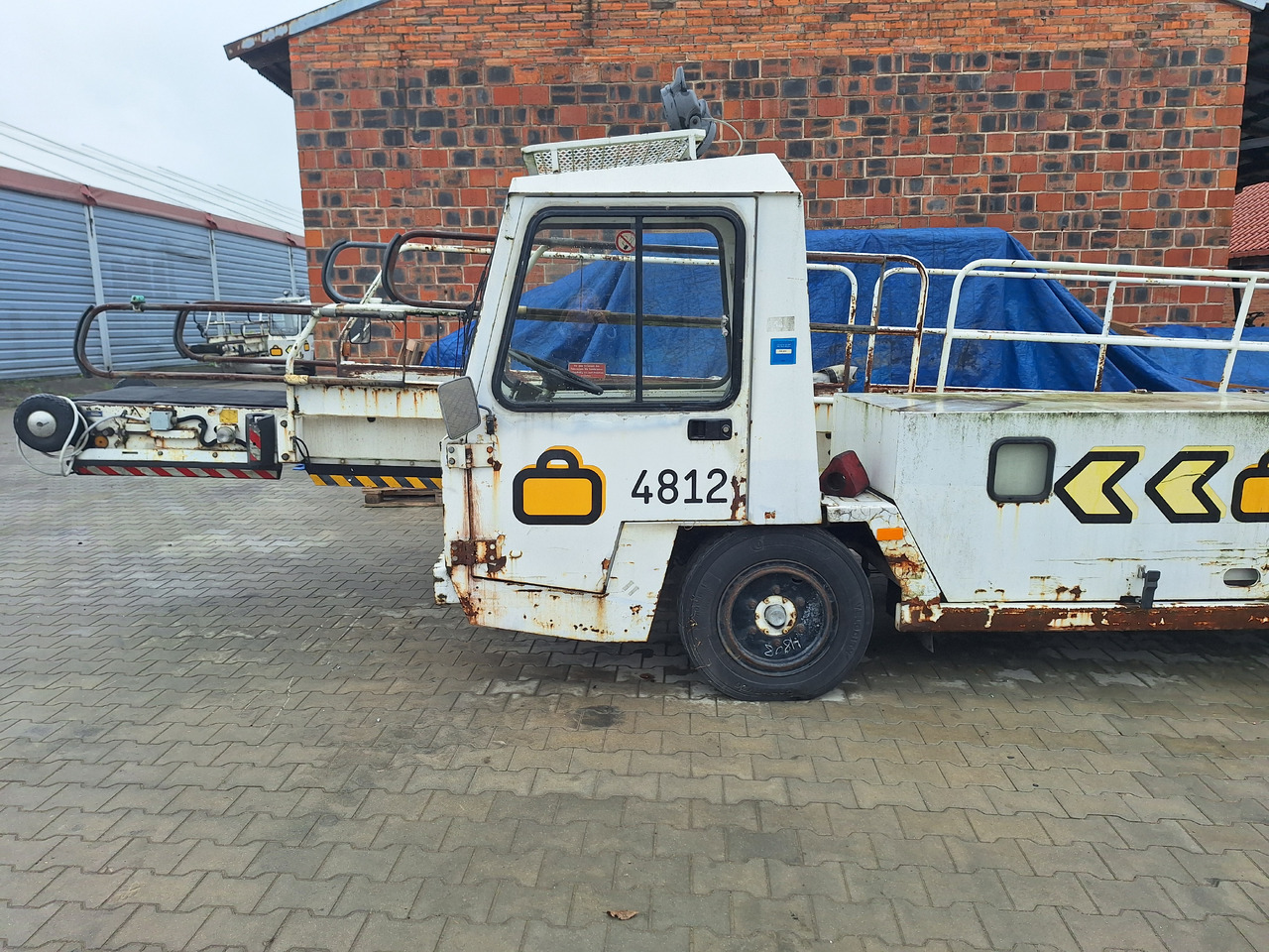 Inna MEF9 - Uçak bantlı konveyör: fotoğraf 4 Inna MEF9 - Uçak bantlı konveyör: fotoğraf 4