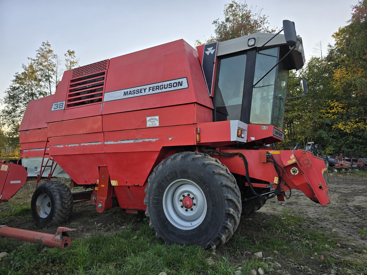 Massey-ferguson 38 - Biçerdöver: fotoğraf 4 Massey-ferguson 38 - Biçerdöver: fotoğraf 4