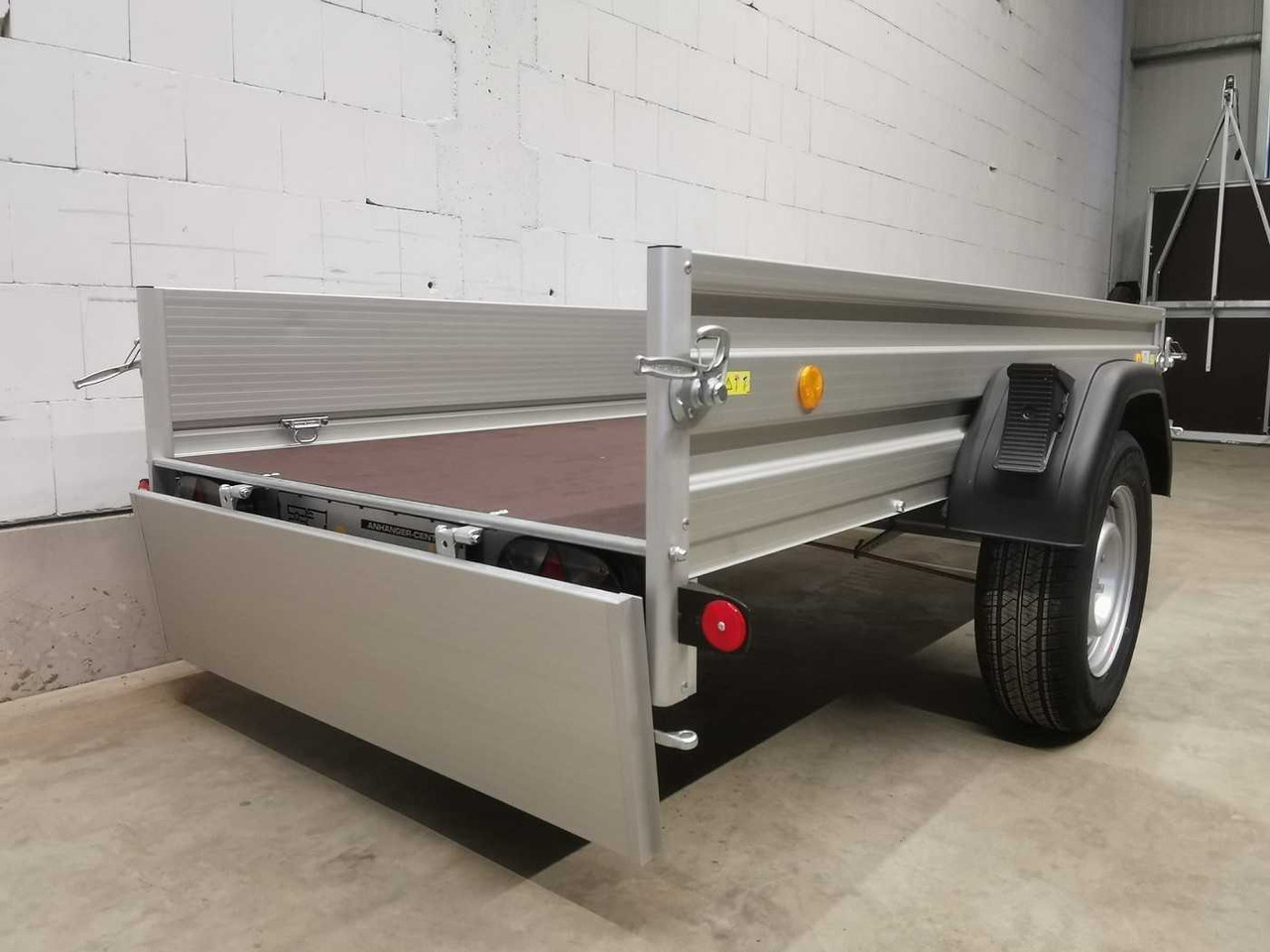 BOECKMANN TL-AL 2513/135 Stkl Kastenanhänger gebremst - Otomobil römorku: fotoğraf 5 BOECKMANN TL-AL 2513/135 Stkl Kastenanhänger gebremst - Otomobil römorku: fotoğraf 5