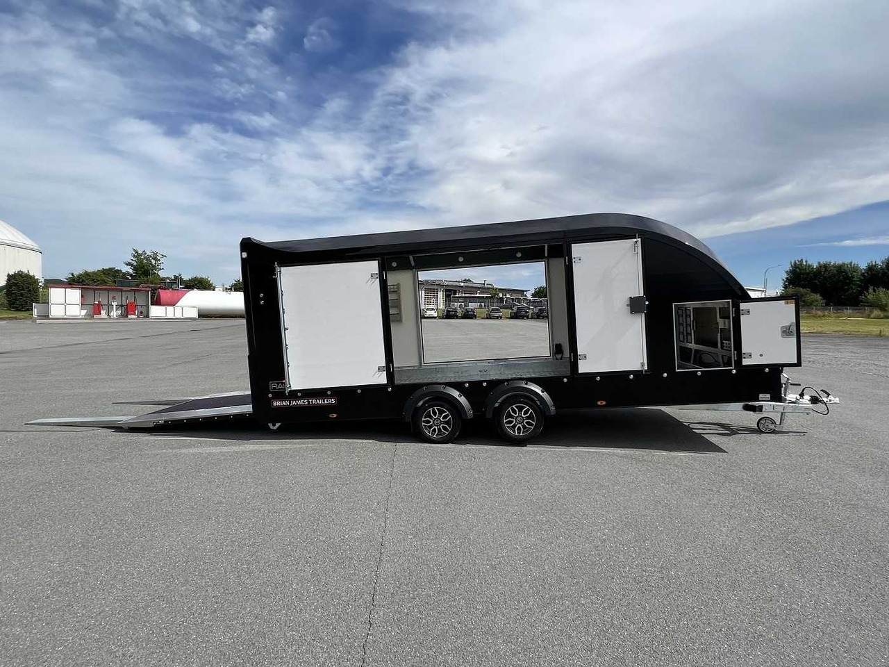 BRIAN_JAMES Race Transporter 5 Autotransporter geschlossen - Araba taşıyıcı römork: fotoğraf 1 BRIAN_JAMES Race Transporter 5 Autotransporter geschlossen - Araba taşıyıcı römork: fotoğraf 1