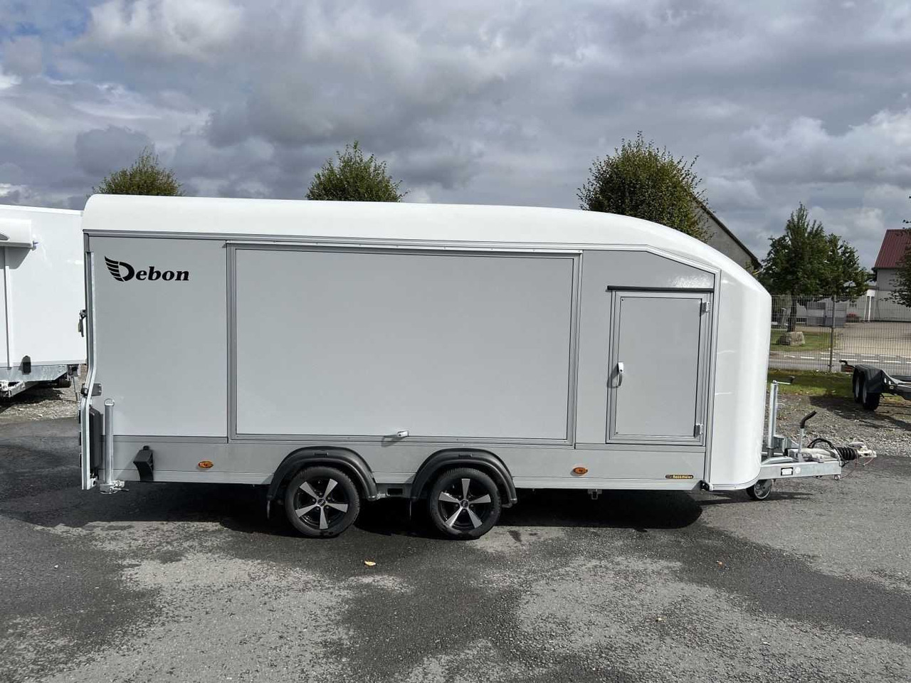 CHEVAL LIBERTE DEBON C1000 Roadster ALF Autotransporter geschlossen - Araba taşıyıcı römork: fotoğraf 2 CHEVAL LIBERTE DEBON C1000 Roadster ALF Autotransporter geschlossen - Araba taşıyıcı römork: fotoğraf 2