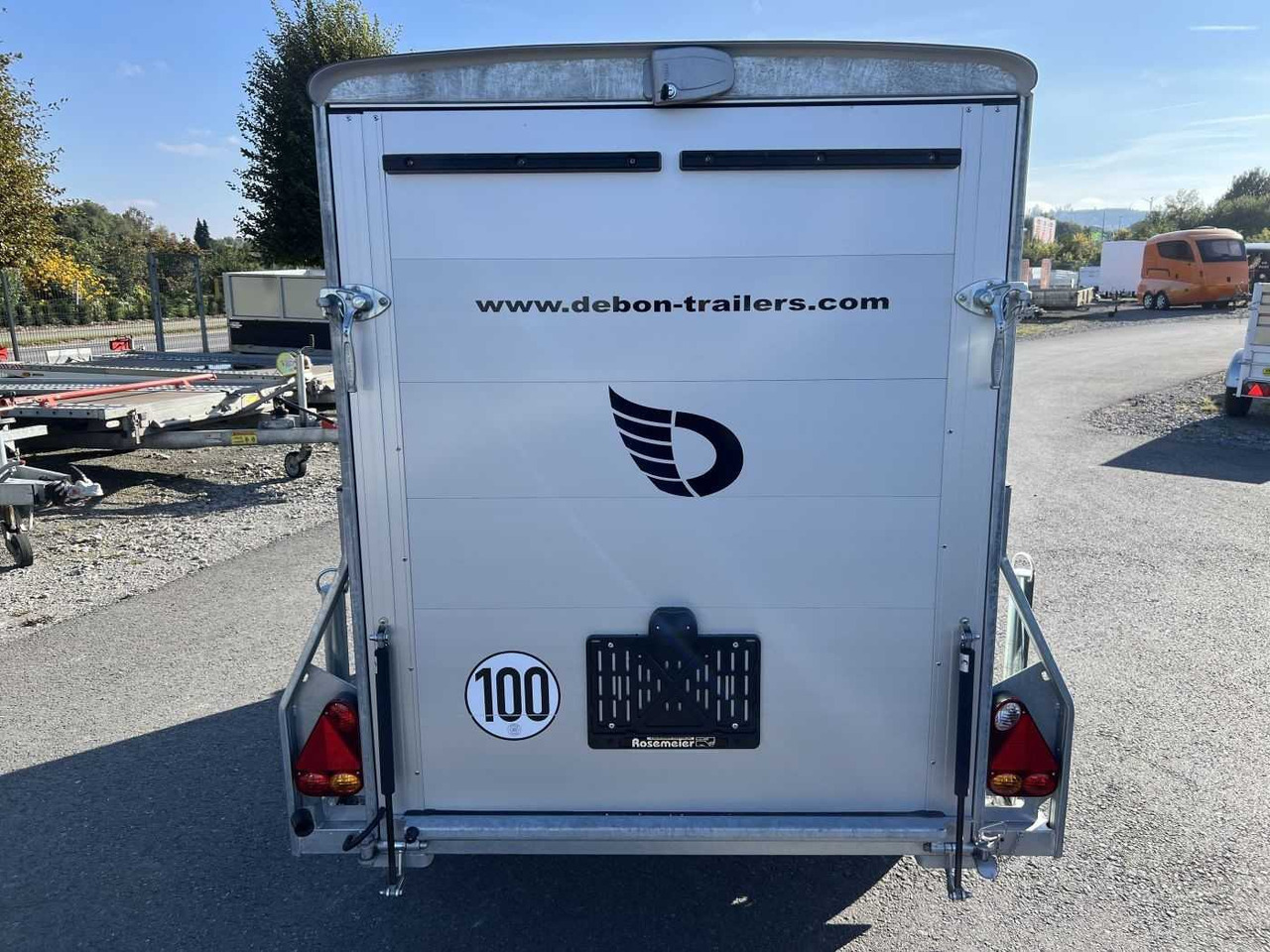 CHEVAL LIBERTE DEBON C255 Seitentür Kofferanhänger - Kapalı karoser römork: fotoğraf 4 CHEVAL LIBERTE DEBON C255 Seitentür Kofferanhänger - Kapalı karoser römork: fotoğraf 4