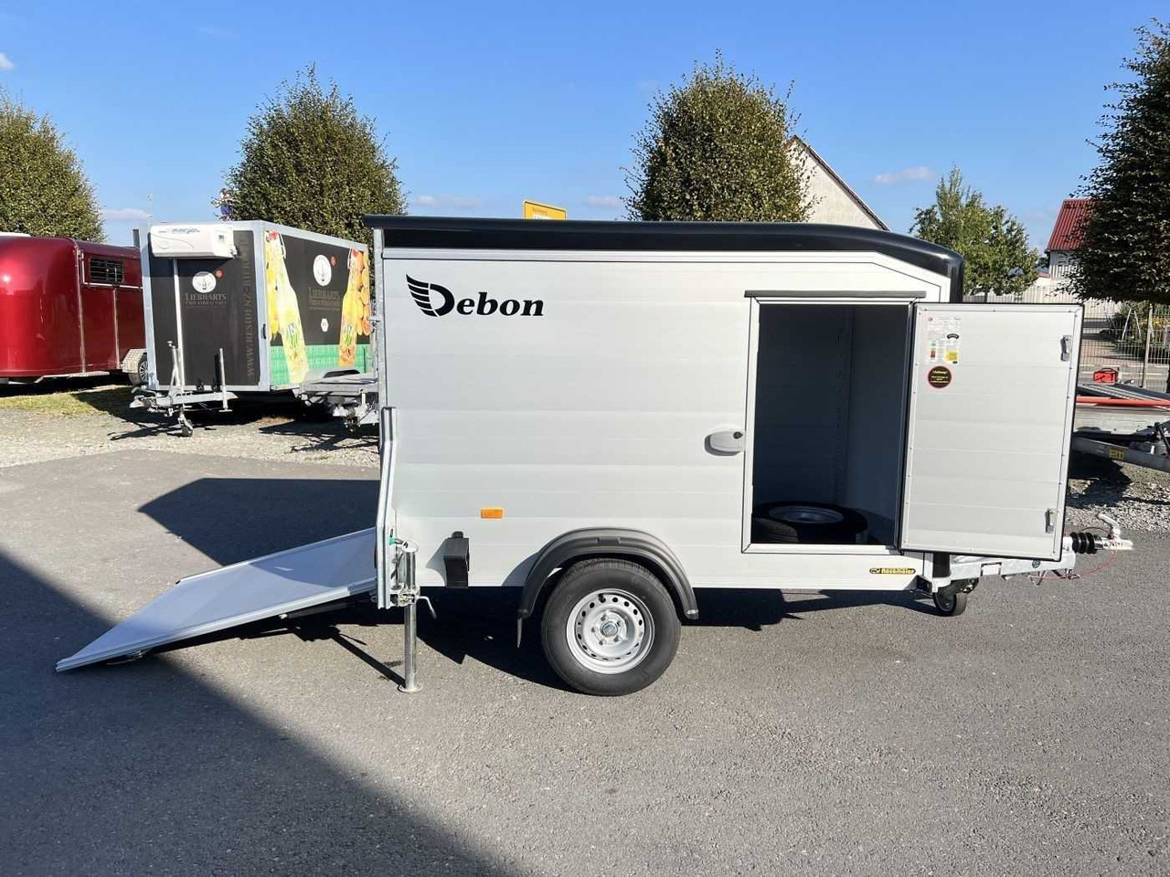 CHEVAL LIBERTE DEBON C255 Seitentür Kofferanhänger - Kapalı karoser römork: fotoğraf 1 CHEVAL LIBERTE DEBON C255 Seitentür Kofferanhänger - Kapalı karoser römork: fotoğraf 1