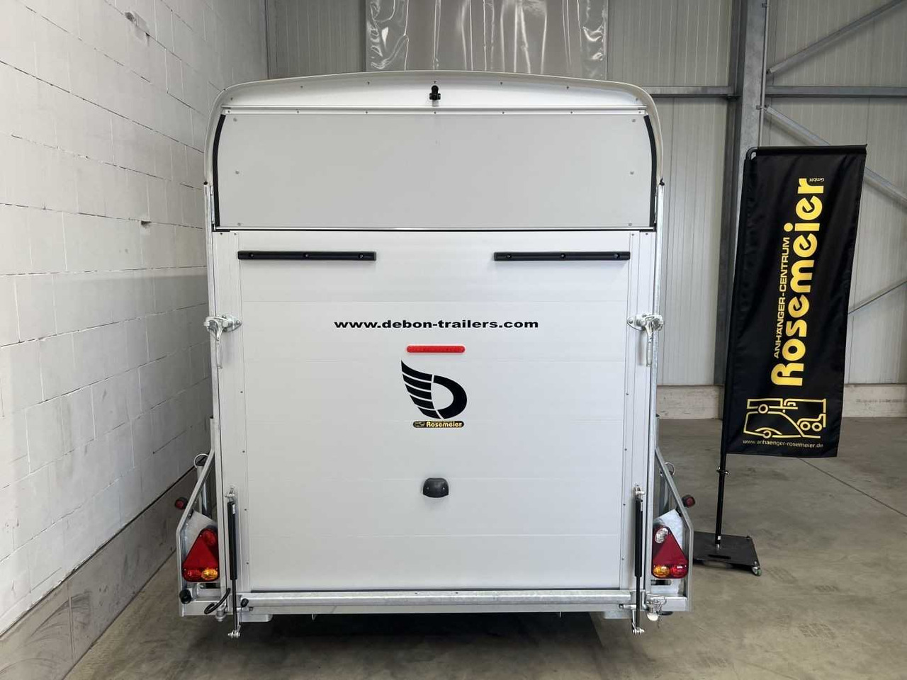 CHEVAL LIBERTE DEBON C400 Roadster Verkl ALF Tür Kofferanhänger - Motosiklet römorku: fotoğraf 3 CHEVAL LIBERTE DEBON C400 Roadster Verkl ALF Tür Kofferanhänger - Motosiklet römorku: fotoğraf 3