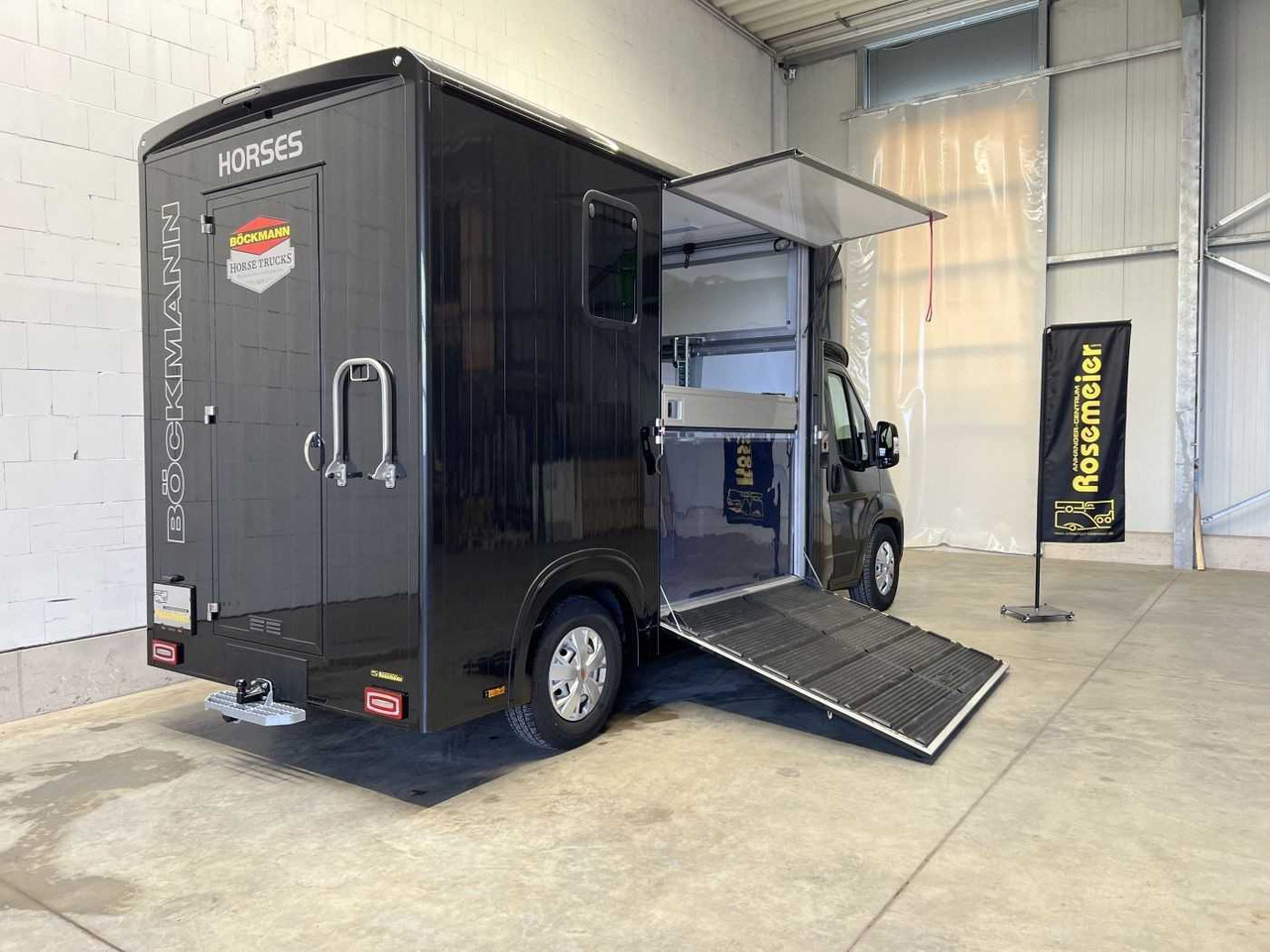 Fiat Böckmann Compact Stall LKW - At taşıma aracı: fotoğraf 2 Fiat Böckmann Compact Stall LKW - At taşıma aracı: fotoğraf 2