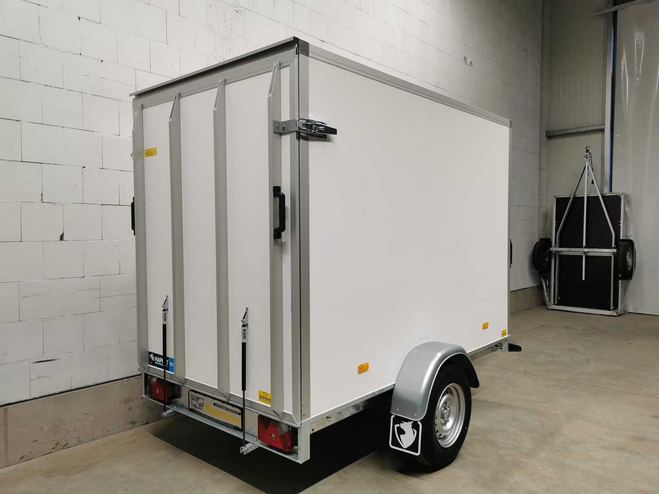 HAPERT Sapphire L-1 Rampe Kofferanhänger - Kapalı karoser römork: fotoğraf 5 HAPERT Sapphire L-1 Rampe Kofferanhänger - Kapalı karoser römork: fotoğraf 5